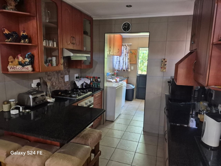 3 Bedroom Property for Sale in Waterval East North West